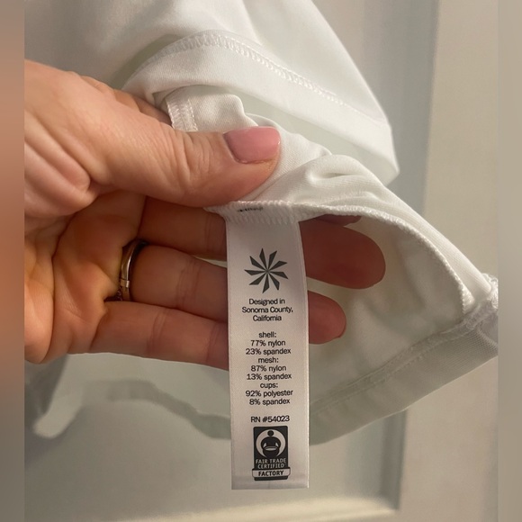 Athleta Ace Racer Back Tank Size Small - Picture 2 of 5